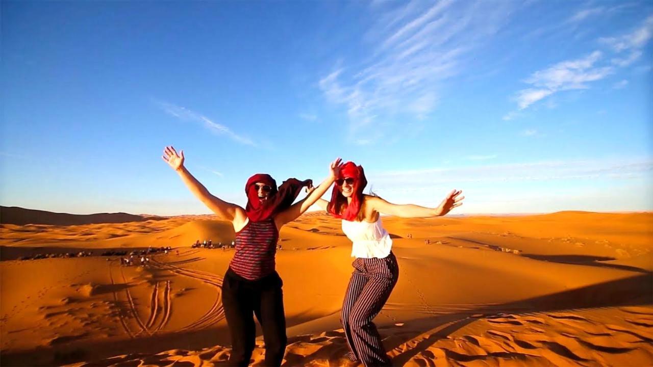 Desert Romantic Camp Merzouga Bagian luar foto