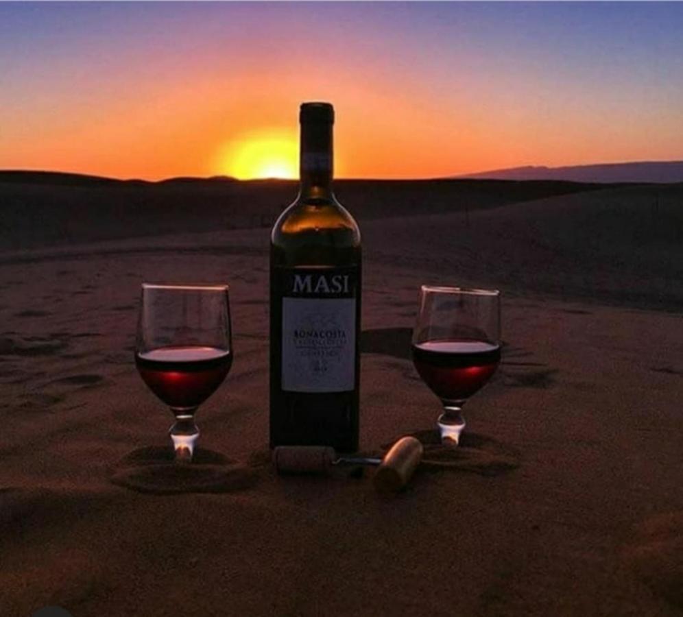 Desert Romantic Camp Merzouga Bagian luar foto