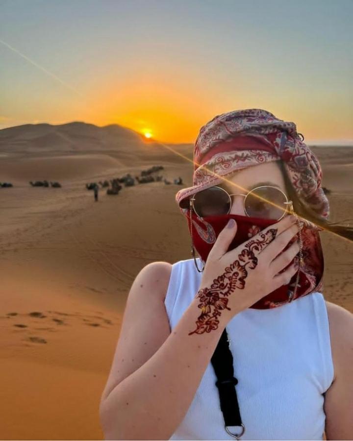 Desert Romantic Camp Merzouga Bagian luar foto
