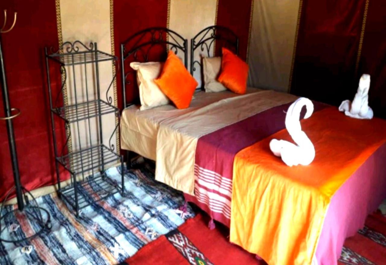 Desert Romantic Camp Merzouga Bagian luar foto