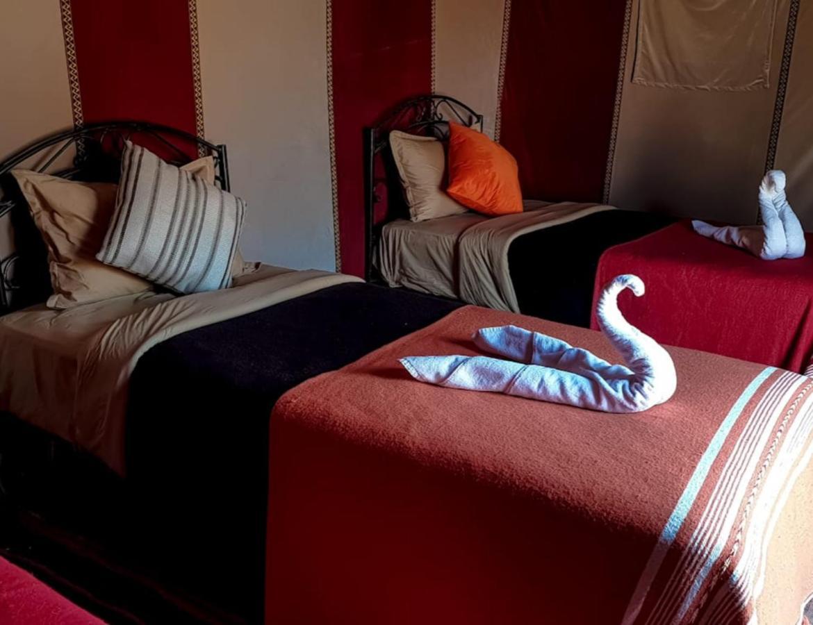 Desert Romantic Camp Merzouga Bagian luar foto